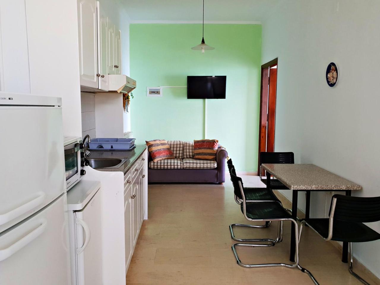 Dimitra K Pensiune Kommeno (Corfu)