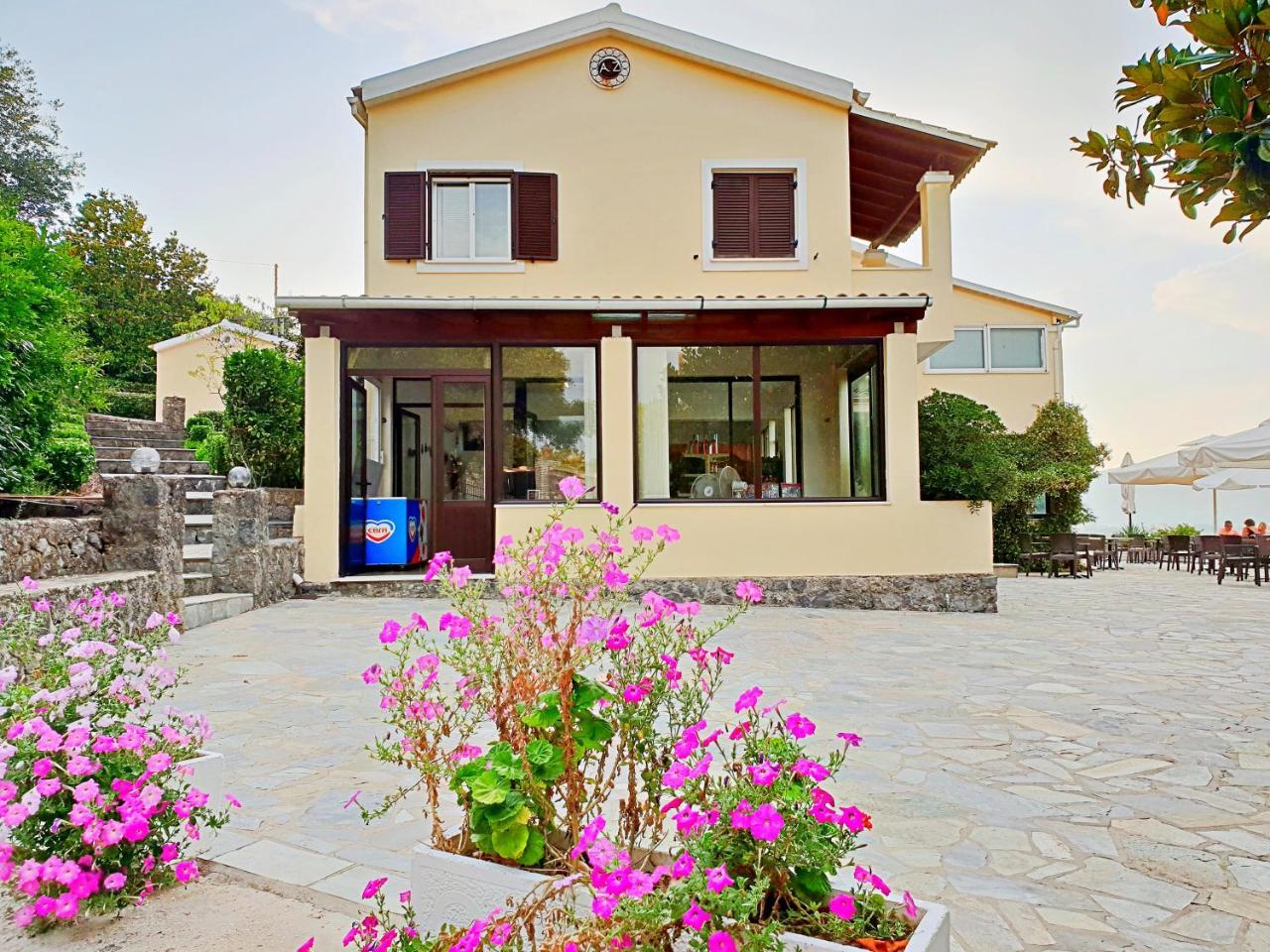 Gasthof Dimitra K Kommeno (Corfu)